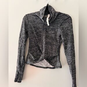 Lululemon long sleeve shirt